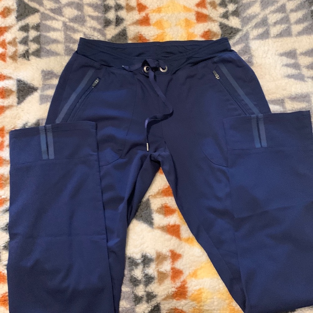 Greys anatomy small scrub pants.